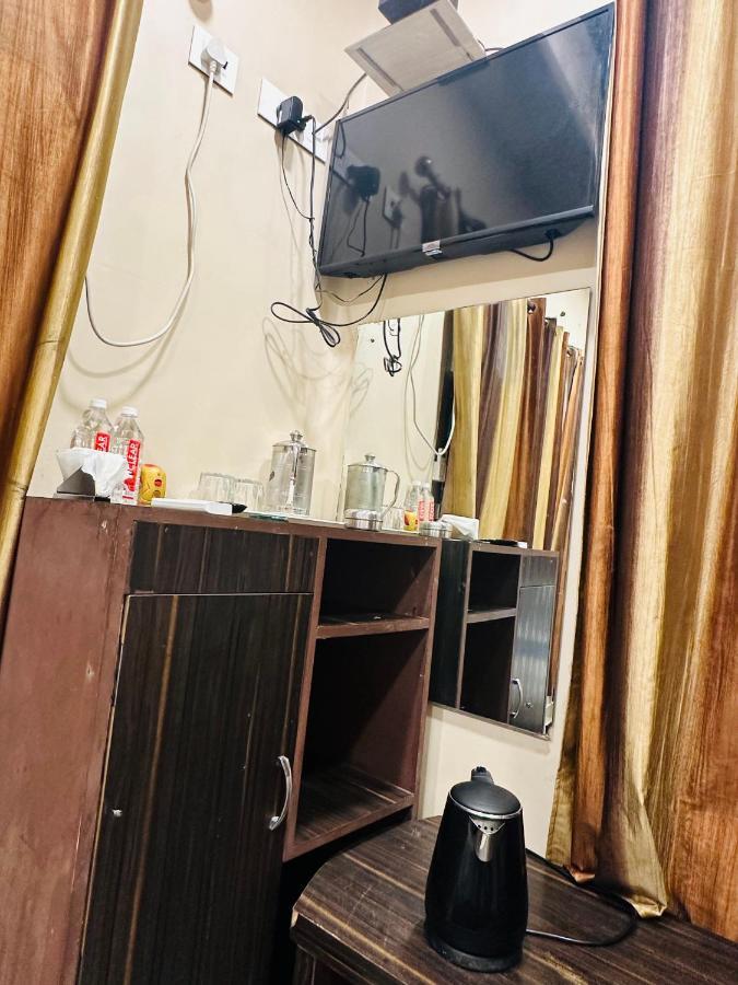 Hotel Deva Inn Varanasi Eksteriør billede