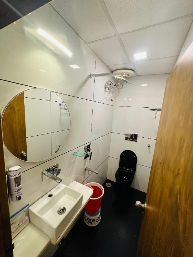 Hotel Deva Inn Varanasi Eksteriør billede