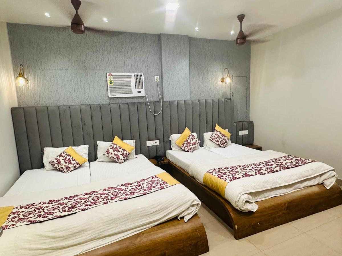 Hotel Deva Inn Varanasi Eksteriør billede