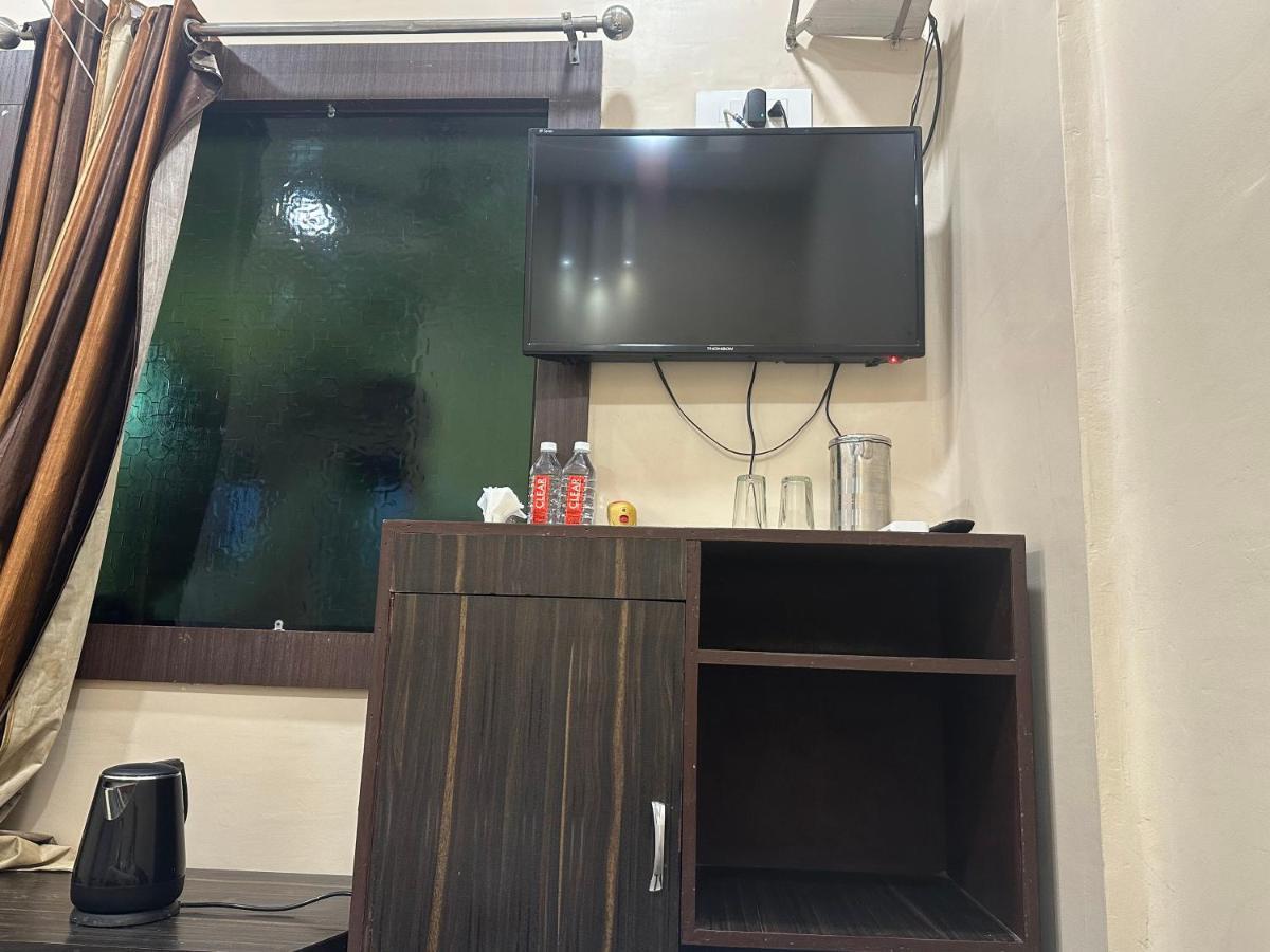 Hotel Deva Inn Varanasi Eksteriør billede