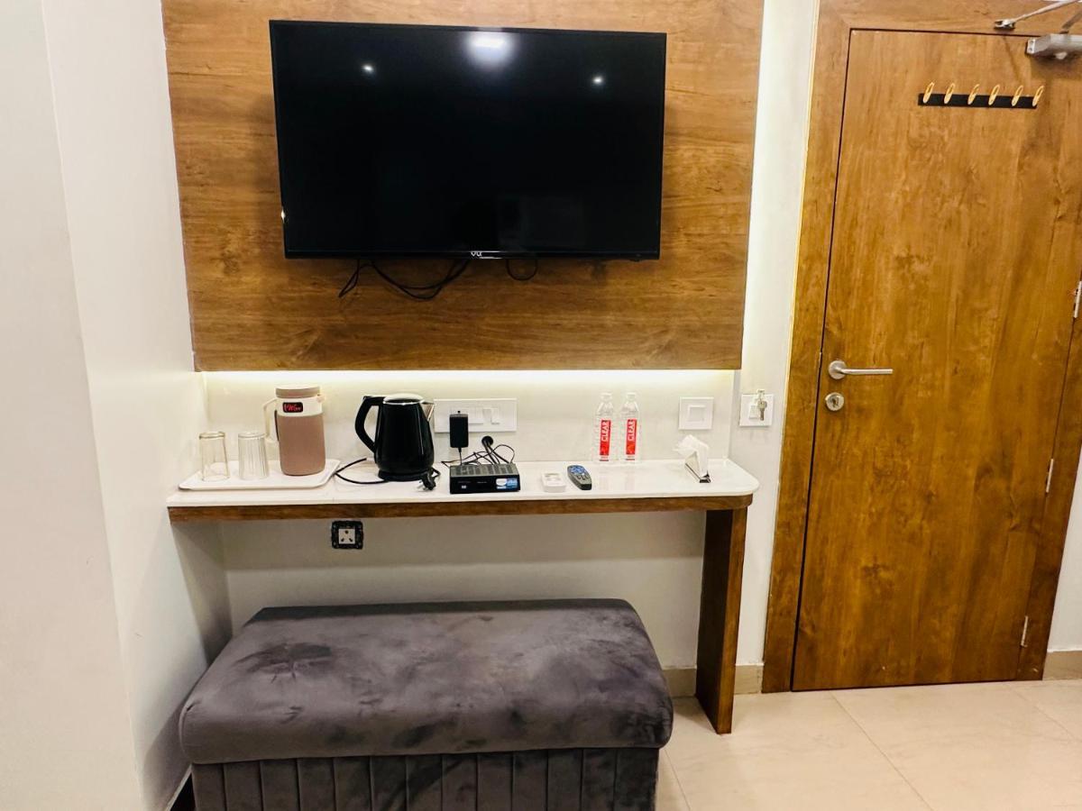 Hotel Deva Inn Varanasi Eksteriør billede