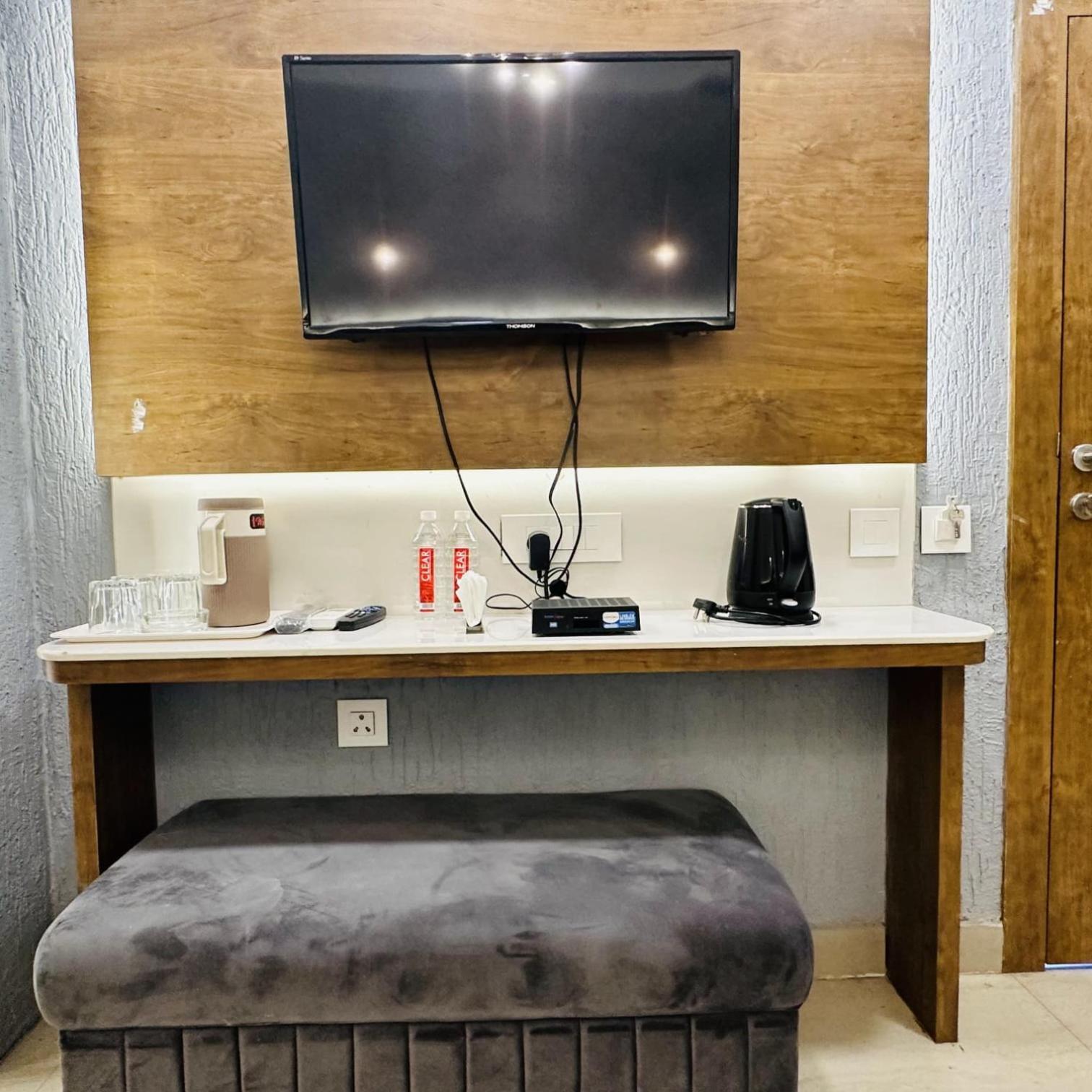 Hotel Deva Inn Varanasi Eksteriør billede